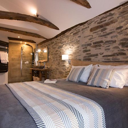 Gites des Esperelles Saint-Privat-de-Vallongue Habitación foto